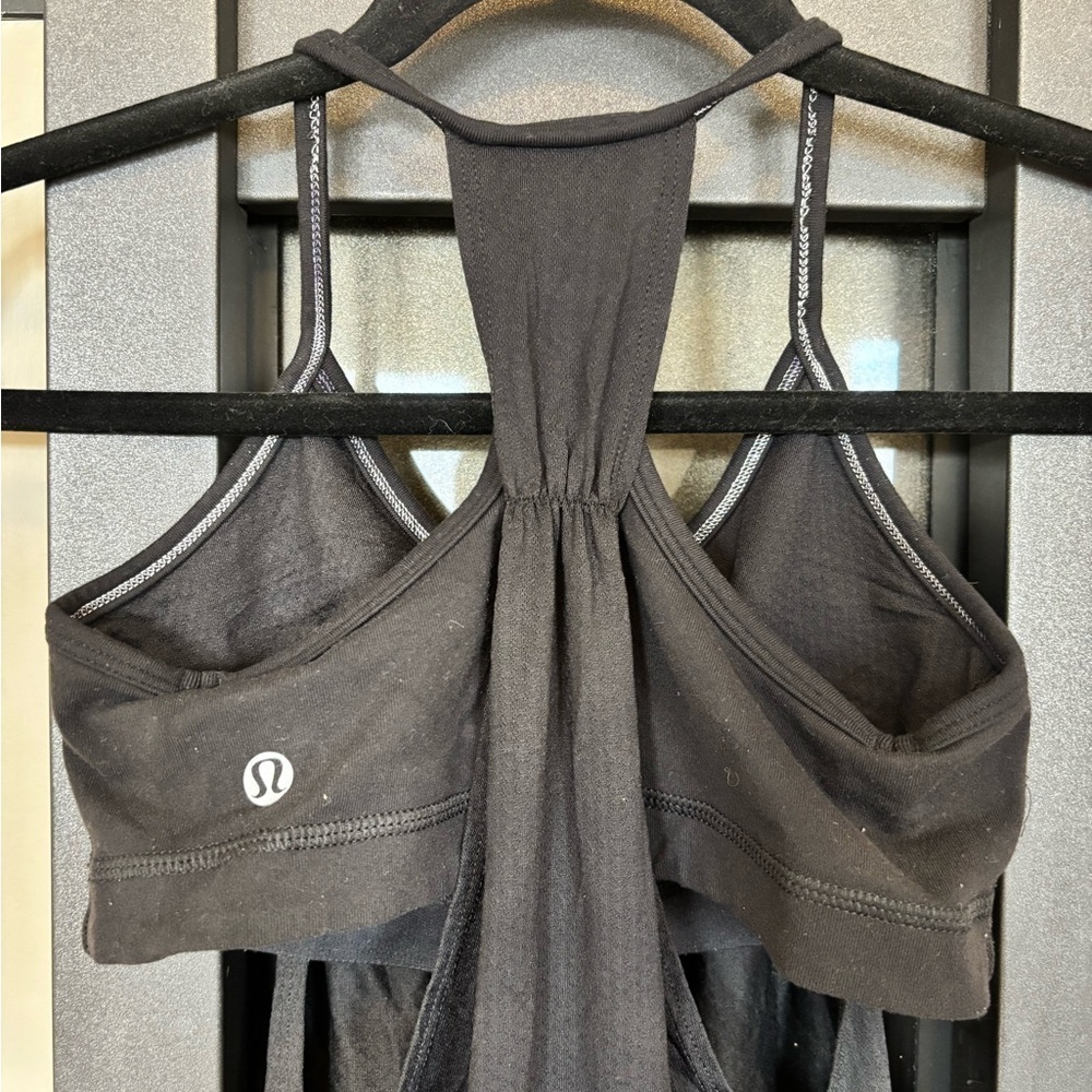 Lululemon Black Built in Bra Yoga Top - size S - Picture 4 of 5